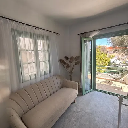 Sun And Moon Apartment Áfitos